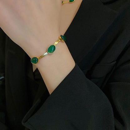 Oval Green Crystal Pendant Necklace Set With Bracelet | Elegant Women Jewelry – SparkL Jewel